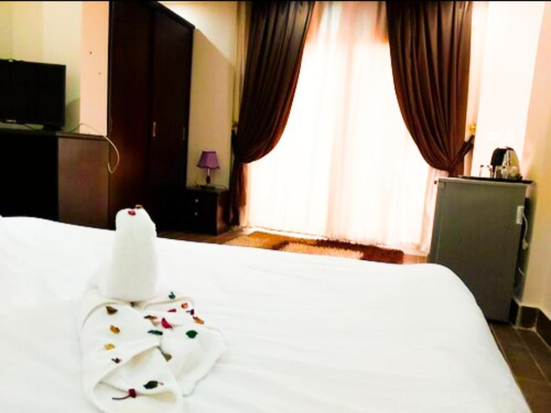 Sunrise Pyramids View Inn Kafrat al Jabal Exterior photo